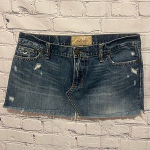 Hollister mini skirt size 7